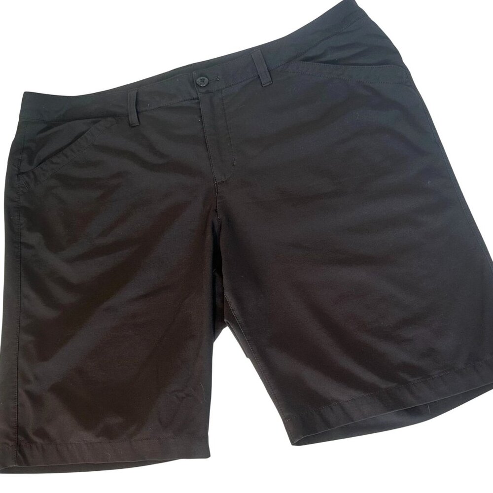 Eddie Bauer Womens Black Rainer Bermuda Shorts Activewear size 18 10"Inseams